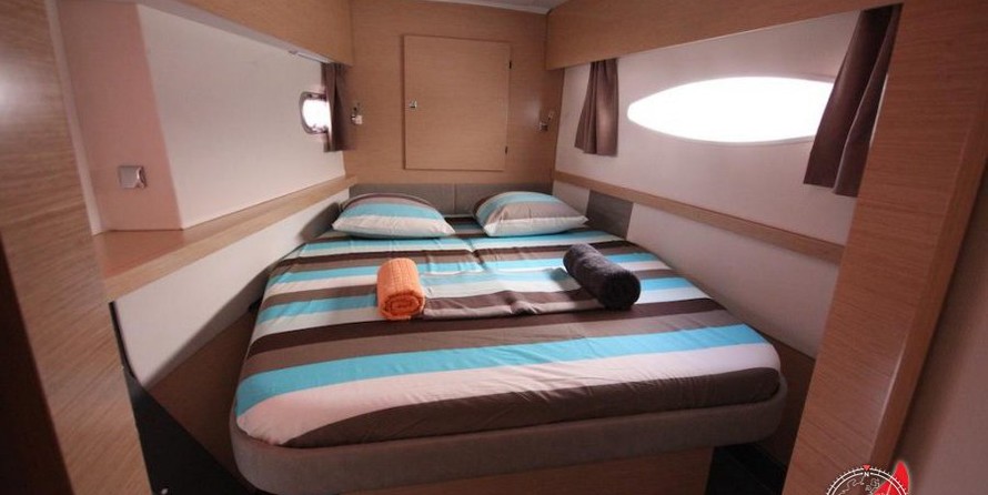 Fountaine Pajot Helia 44