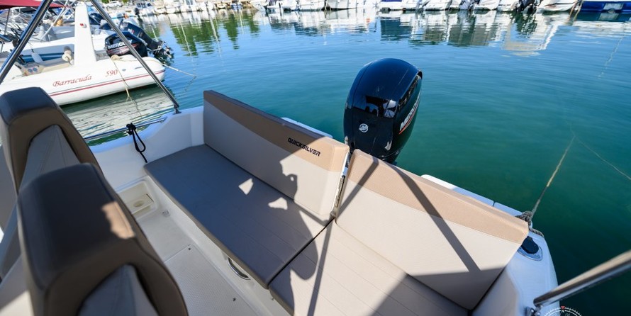 Quicksilver Activ 605 Open