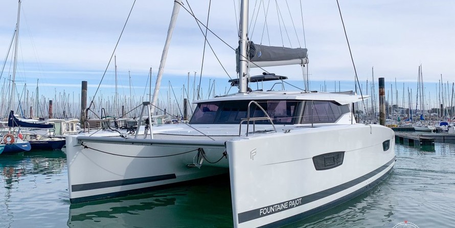 Fountaine Pajot Lucia 40