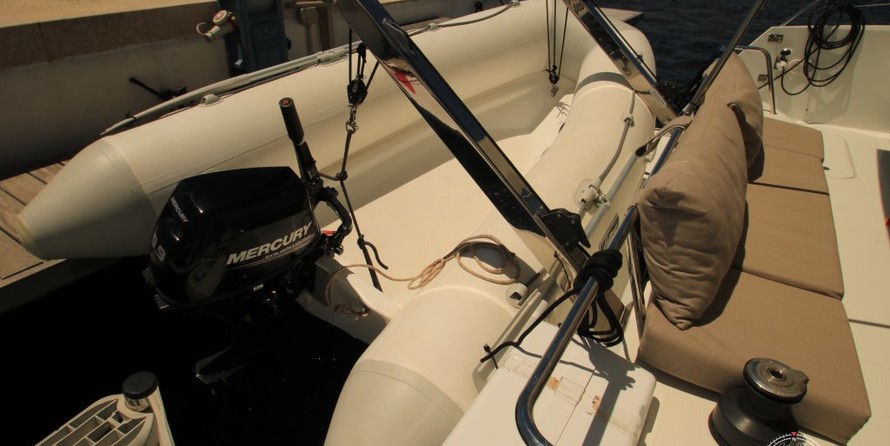 Fountaine Pajot Lucia 40