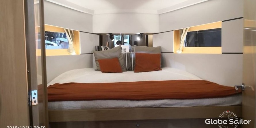 Beneteau Oceanis 38