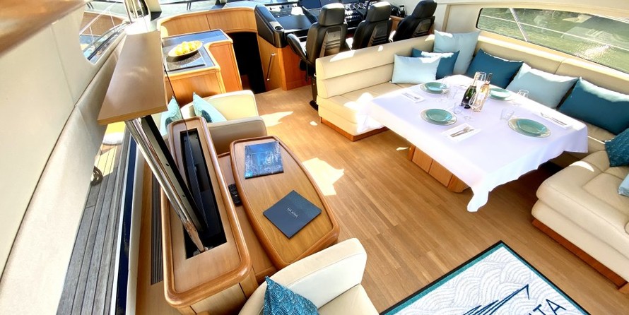 Sunseeker Predator 72