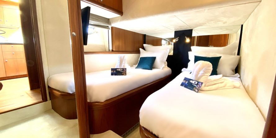 Sunseeker Predator 72