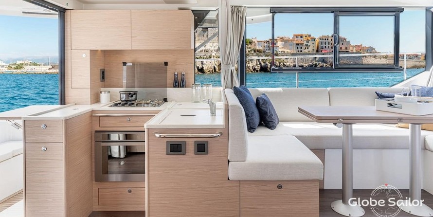 Swift Trawler 41 Sedan