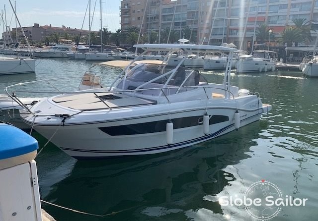 Jeanneau Cap Camarat 9.0 WA