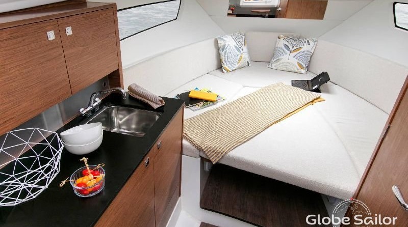 Jeanneau Cap Camarat 9.0 WA