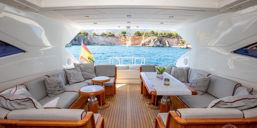 Overmarine Mangusta 72