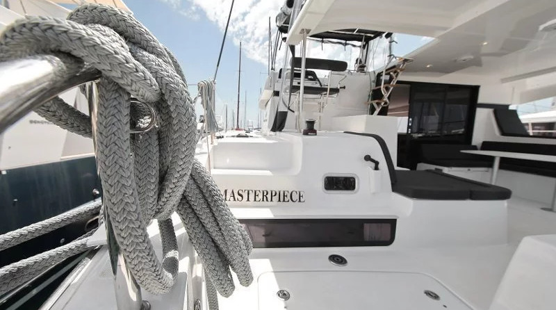 Lagoon 42