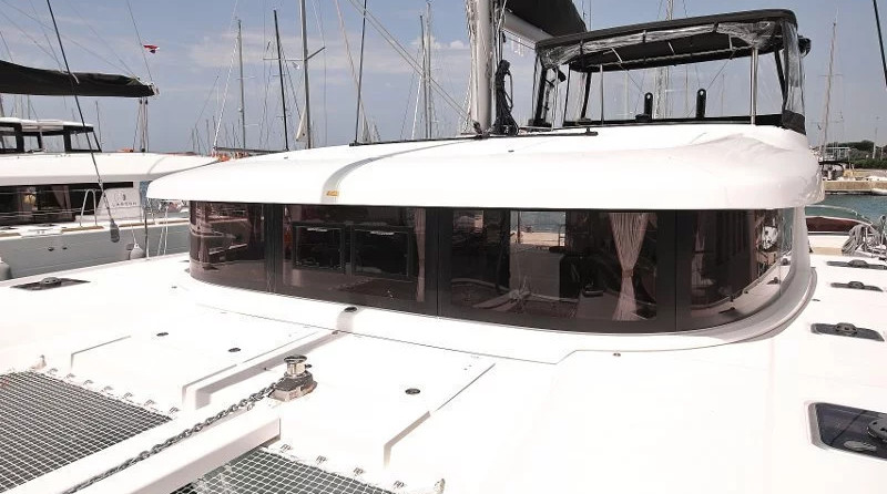 Lagoon 42