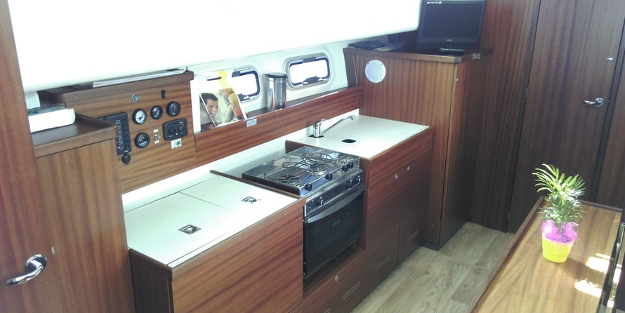 Delphia Escape 1050