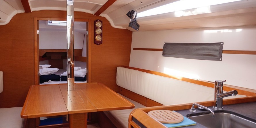 Jeanneau Sun Odyssey 349