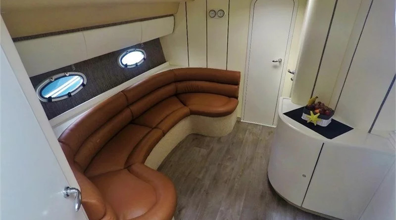 Princess V42