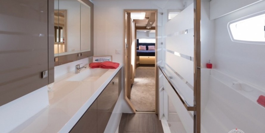 Fountaine Pajot Saona 47