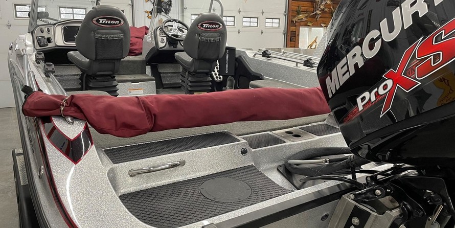 Triton 216 Fishunter