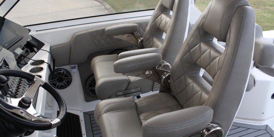 Fountain 38 Sportfish Cruiser OB