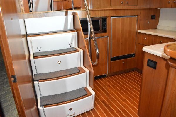 Tiara Yachts 52 Sovran