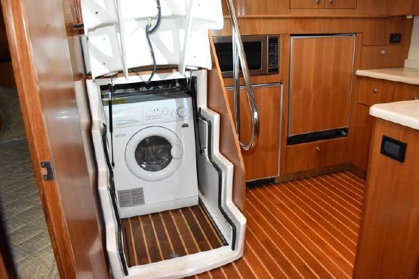 Tiara Yachts 52 Sovran