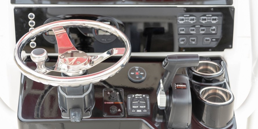 Skeeter SX2350 Black