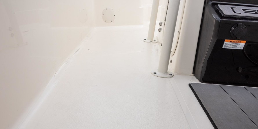 Skeeter SX2350 Black