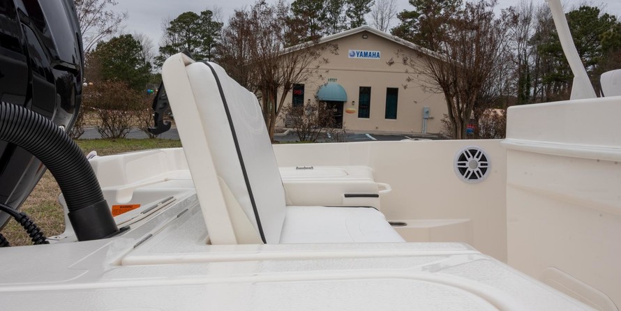 Skeeter SX2350 Black