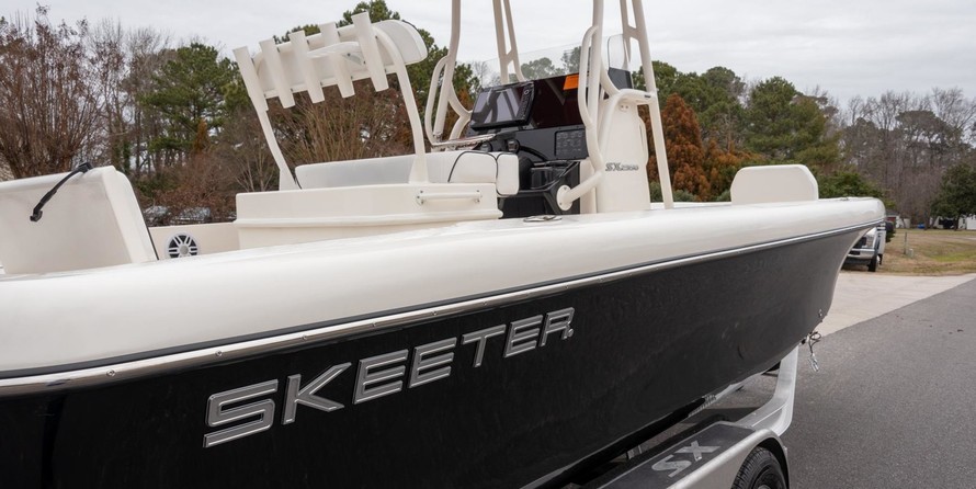 Skeeter SX2350 Black