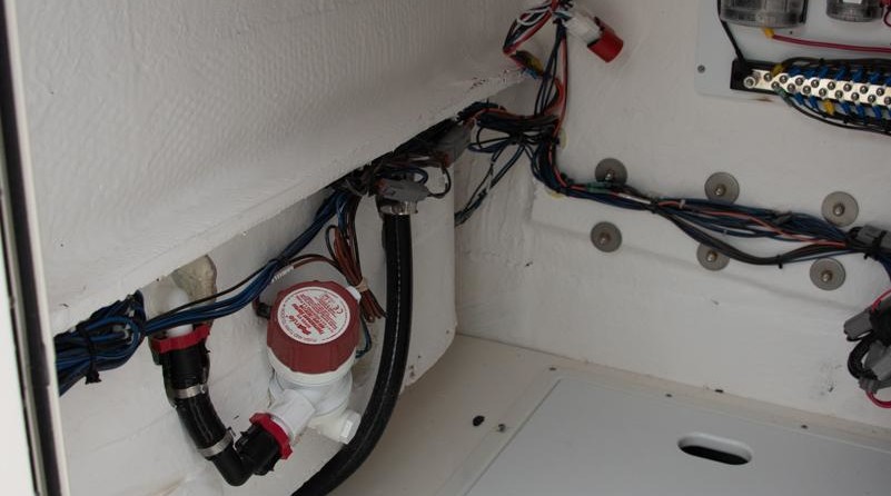 Skeeter SX2350 Black