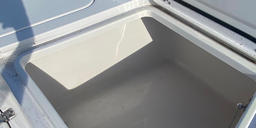 Sportsman Masters 247 Bay Boat