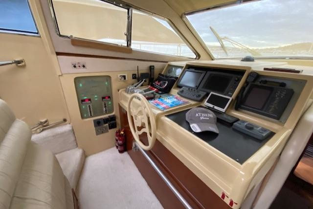 Ferretti 551 Yachts