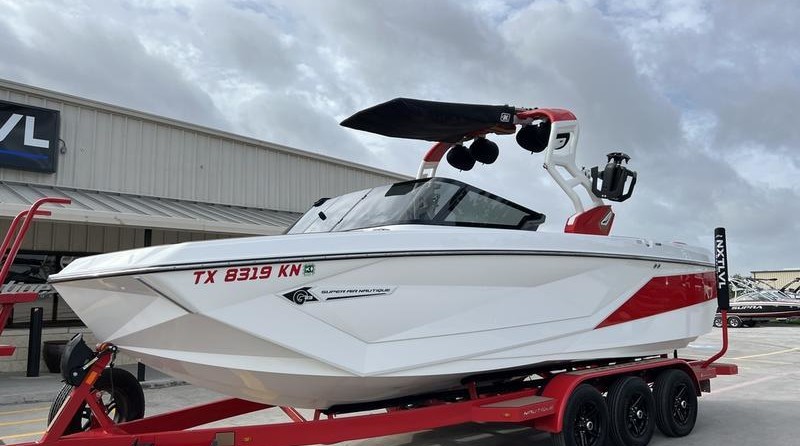 Super Air Nautique G23