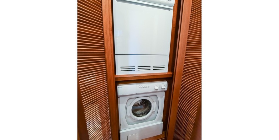 Grand Soleil banks 49 eastbay hx